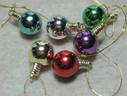 1/2" Christmas Balls