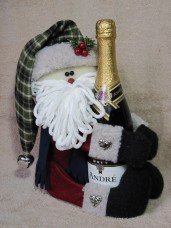 Santa Wine Hugger Pattern