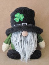 Shamrock Gnome Pattern